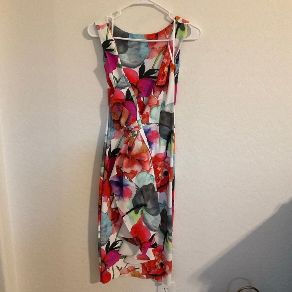 Chiara Boni Madereh Print floral, sleeveless, plunge back midi dress, 2, NWT! - Picture 7 of 15